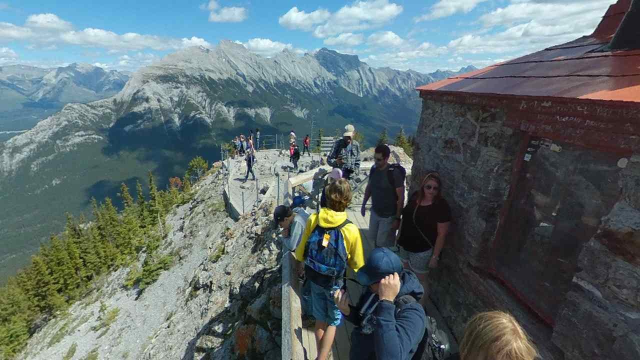 Hiking Trails near Banff hot springs