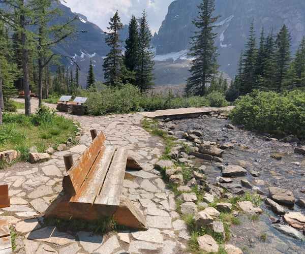 Plain of Six Glaciers Trail