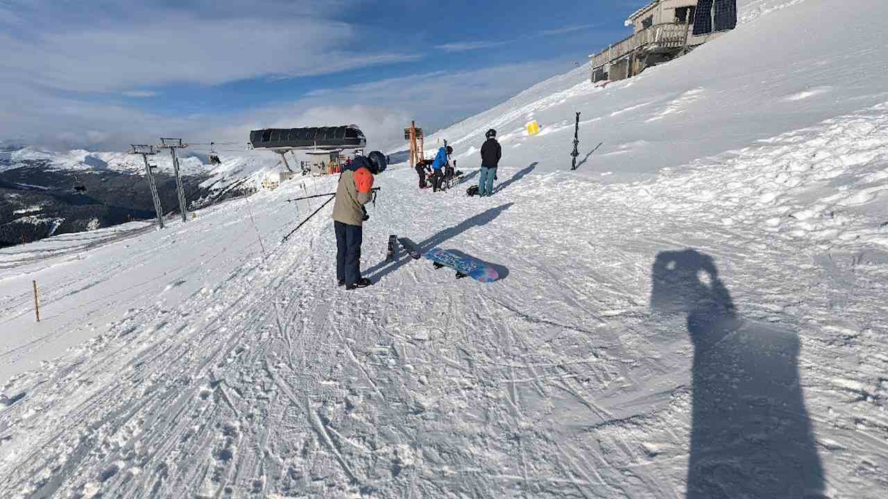 Ultimate Banff Winter Escap- Ski, Snowboard, and Soak